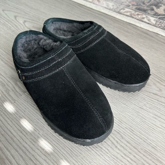 LAMO Sheepskin Suede Black Clogs Women’s 5/6 Cozy Slip-On Shoes - Picture 2 of 4